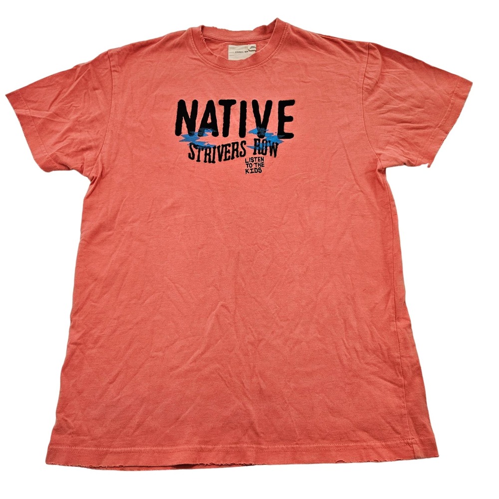 Strivers Row Men's Crewneck Short Sleeve Graphic Front T-shirt.‎ Size M